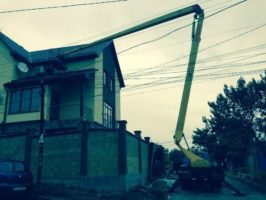 Аренда автовышки в Симферополе - фото на объекте, в работе