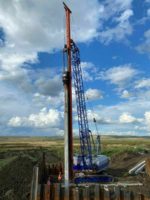 Сваебойная установка в работе, Симферополь, Крым