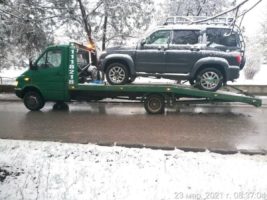 Эвакуатор легковой в работе, Симферополь