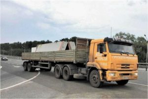 Длинномер в работе, Симферополь, Крым