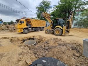 Погрузка и вывоз земли с участка в Симферополе, Крыму